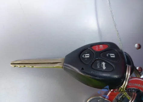 2010 Toyota Corolla Le z USA, uszkodzony, nr VIN 1NXBU4EE4AZ346440